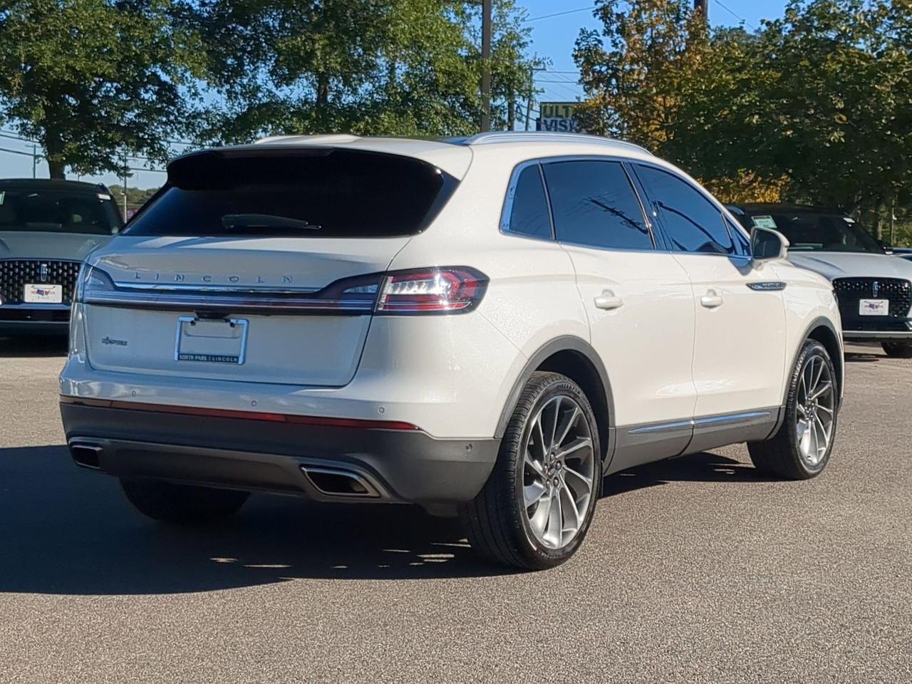 2021 Lincoln Nautilus Reserve