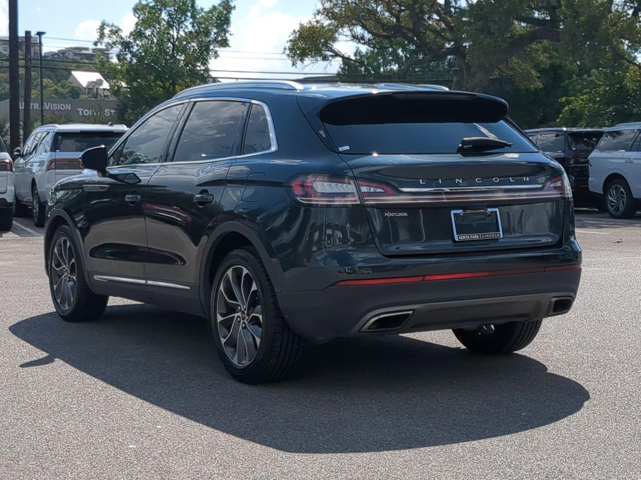 2021 Lincoln Nautilus Reserve