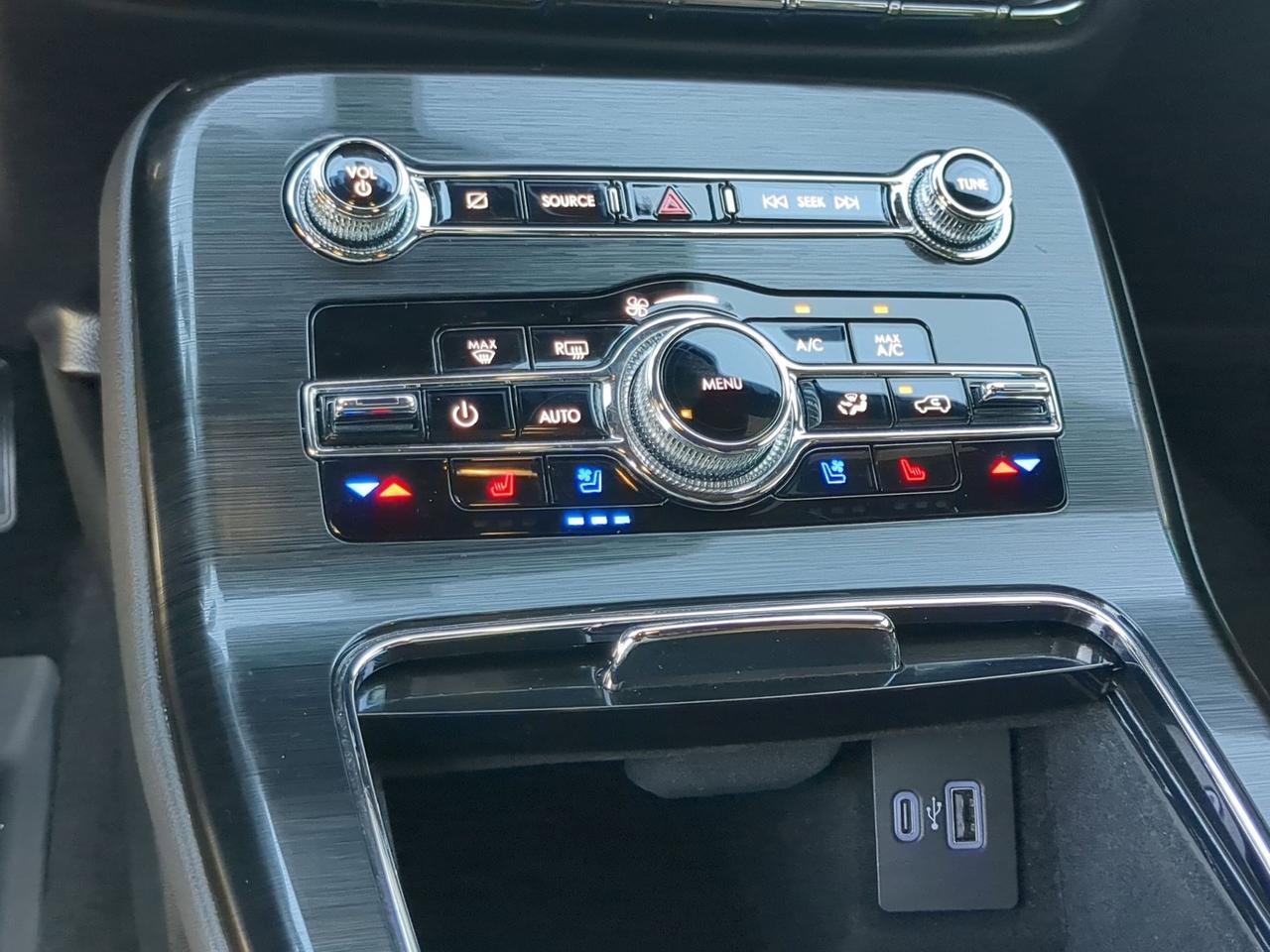 2021 Lincoln Nautilus Reserve