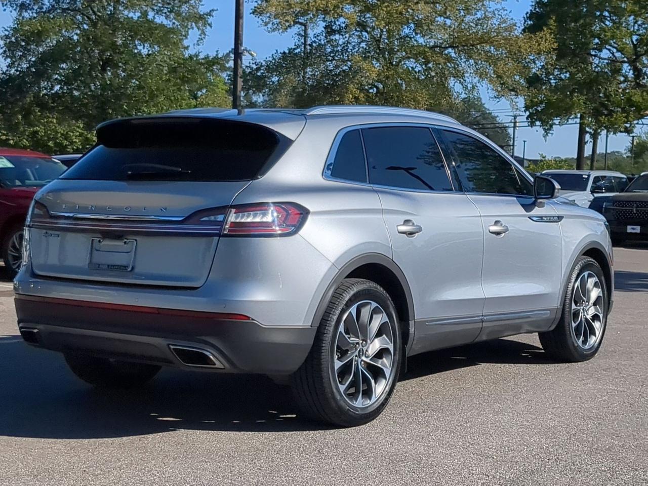 2021 Lincoln Nautilus Reserve