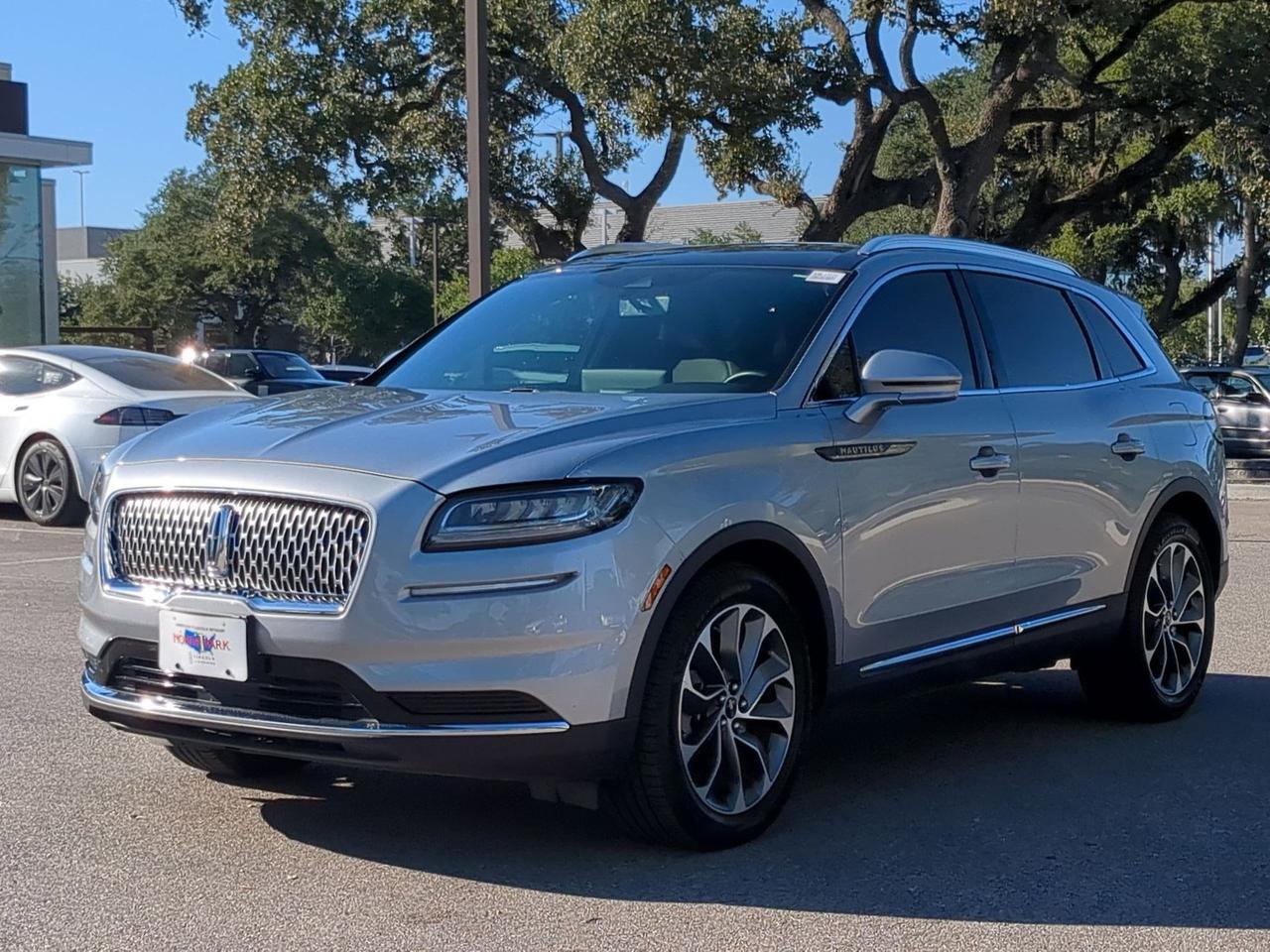 2021 Lincoln Nautilus Reserve