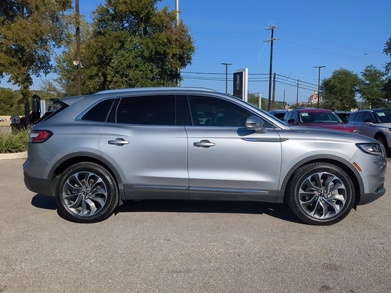 2021 Lincoln Nautilus Reserve