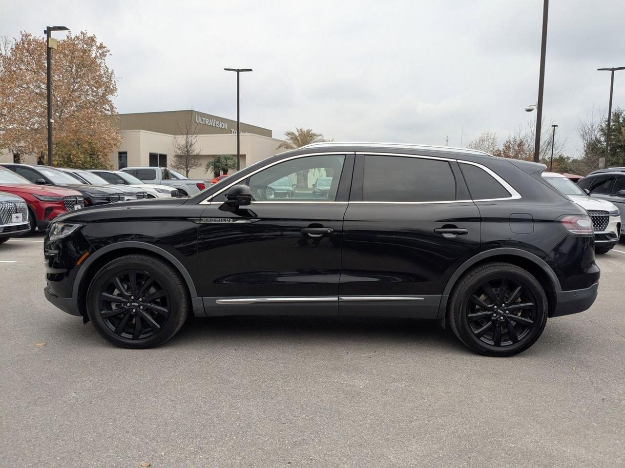 2021 Lincoln Nautilus Reserve