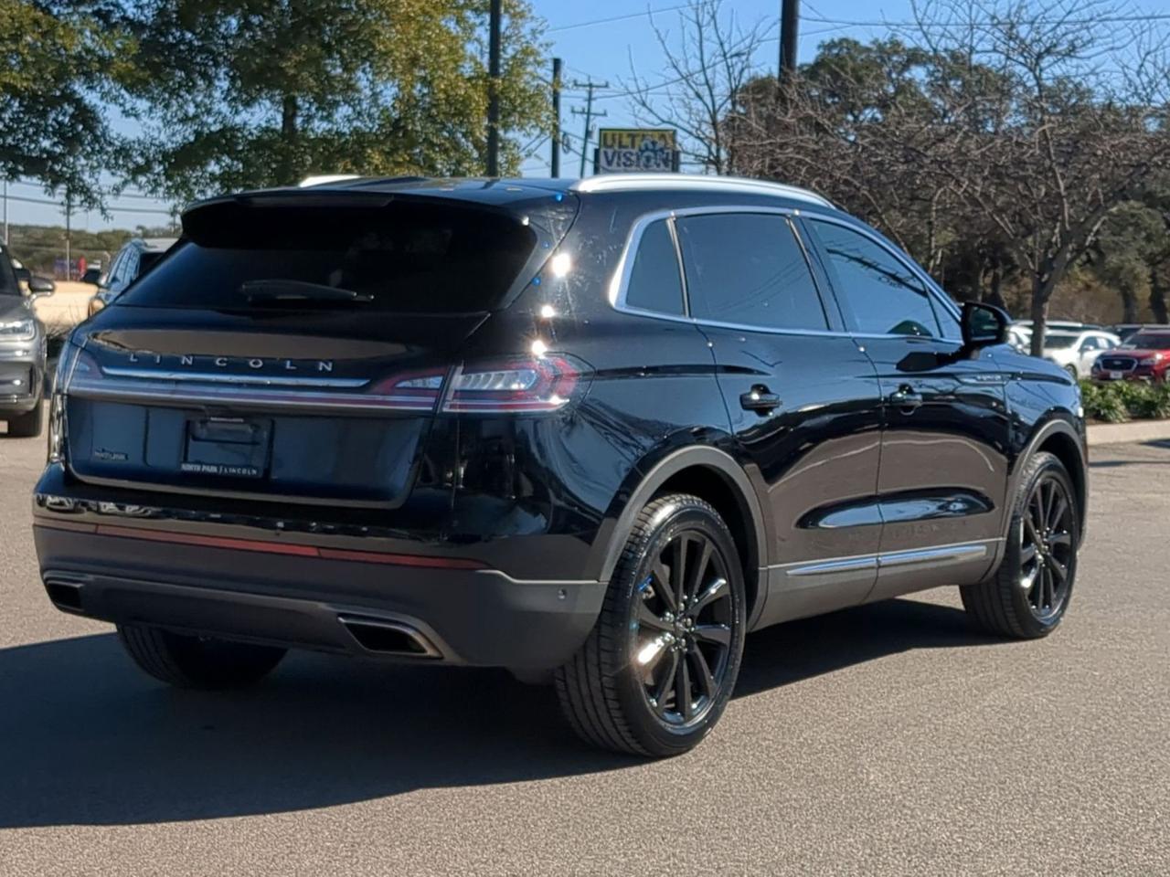 2021 Lincoln Nautilus Reserve