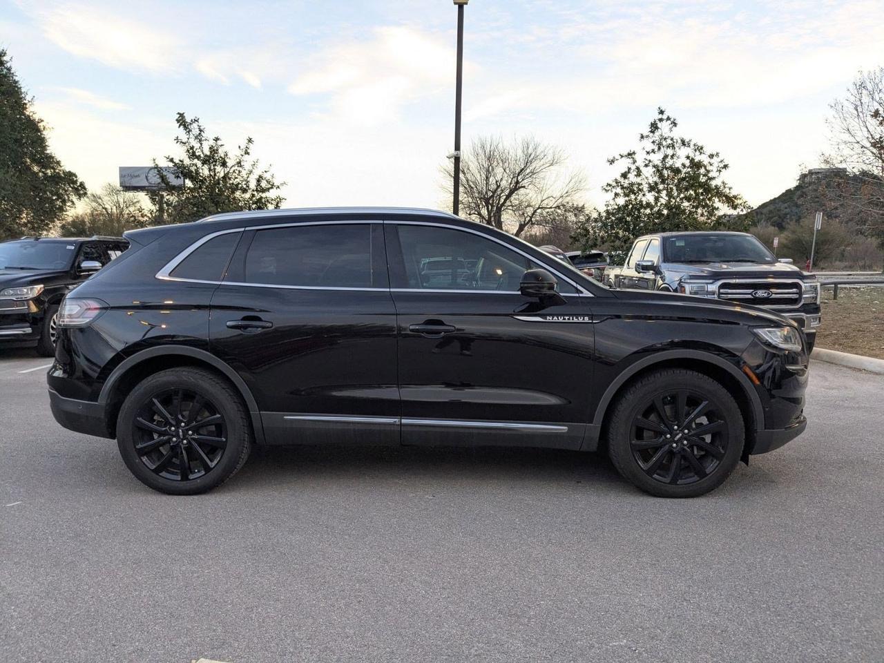 2021 Lincoln Nautilus Reserve