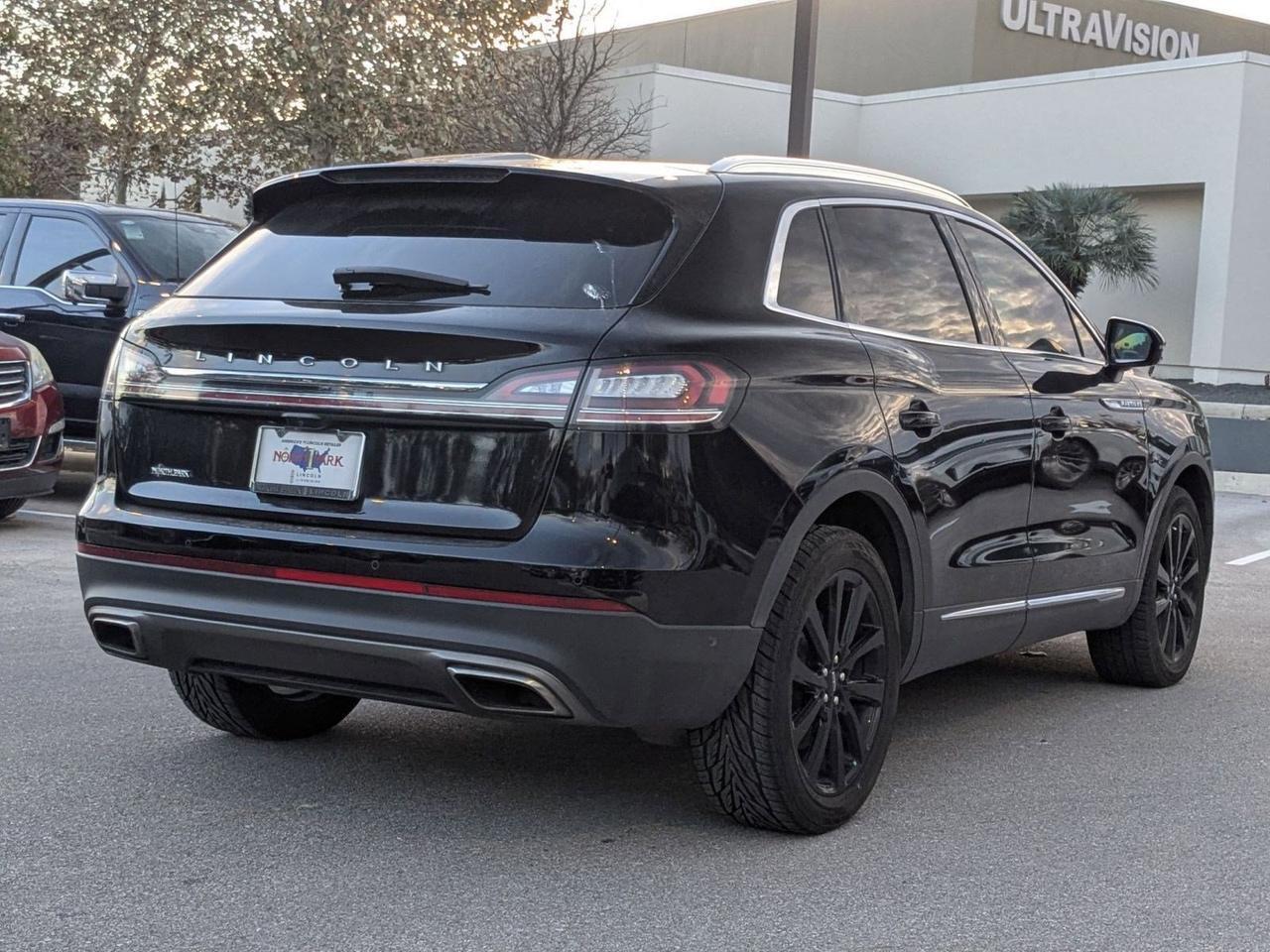 2021 Lincoln Nautilus Reserve