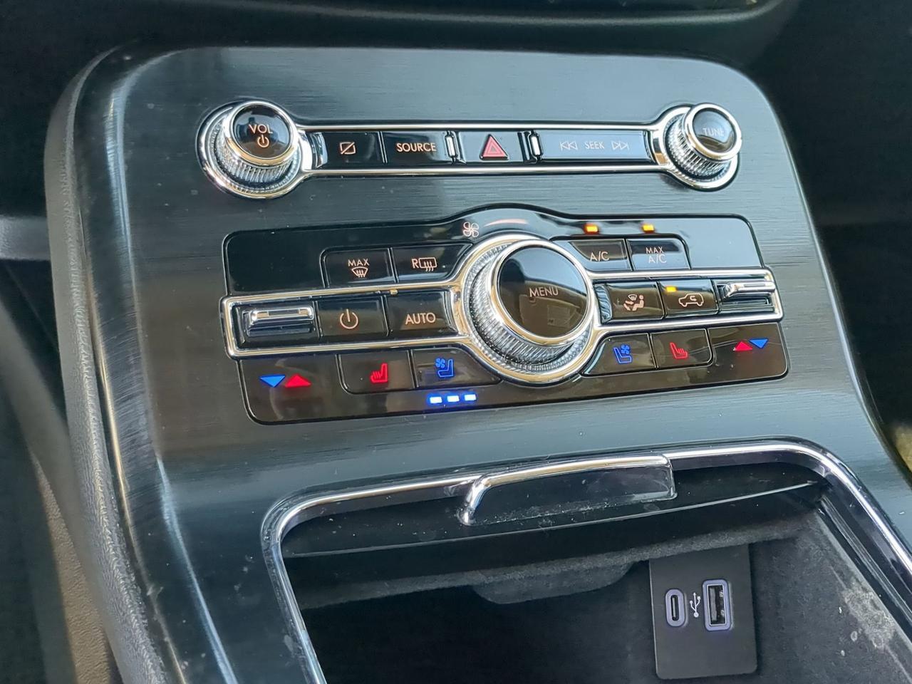 2021 Lincoln Nautilus Reserve