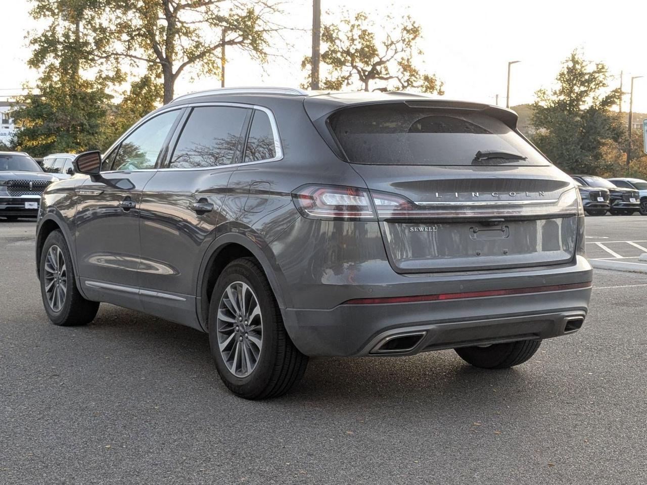 2021 Lincoln Nautilus Standard