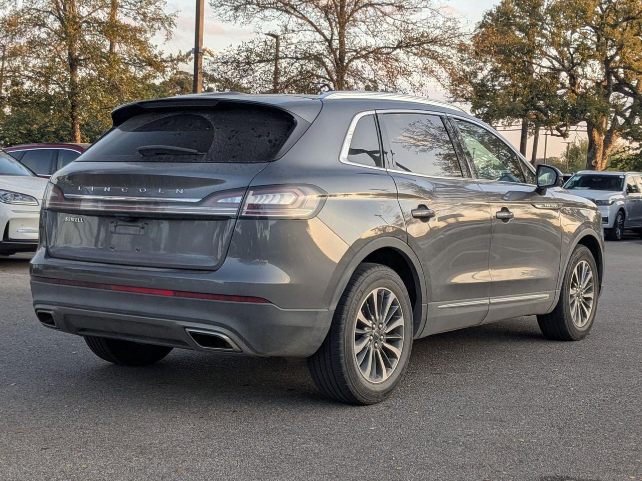 2021 Lincoln Nautilus Standard