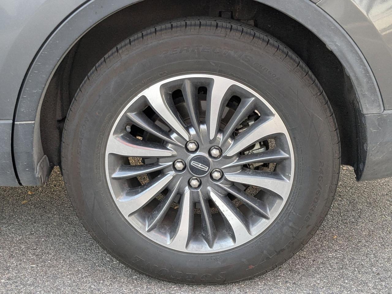 2021 Lincoln Nautilus Standard