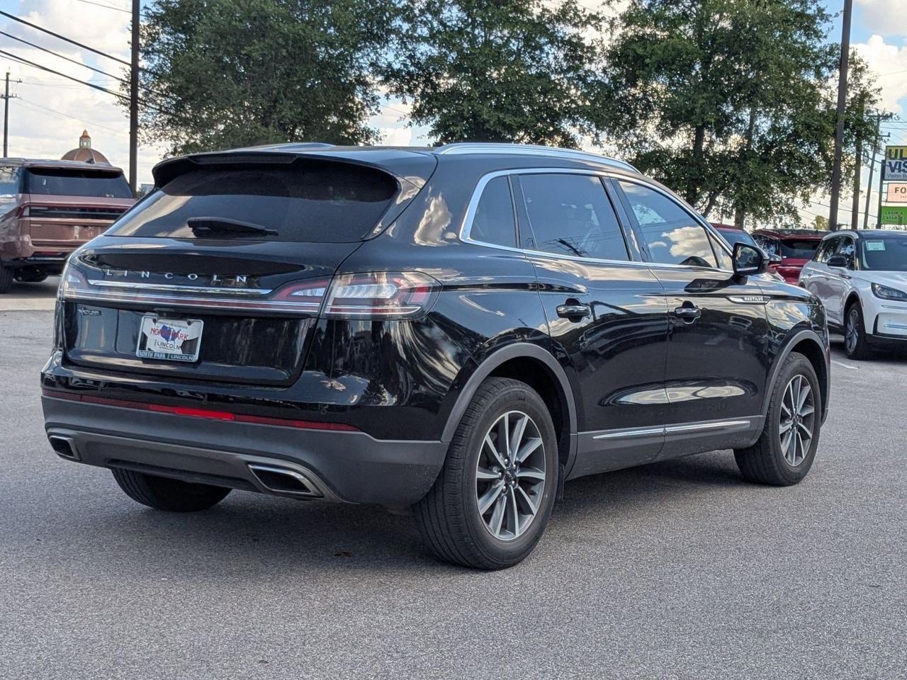 2021 Lincoln Nautilus Standard