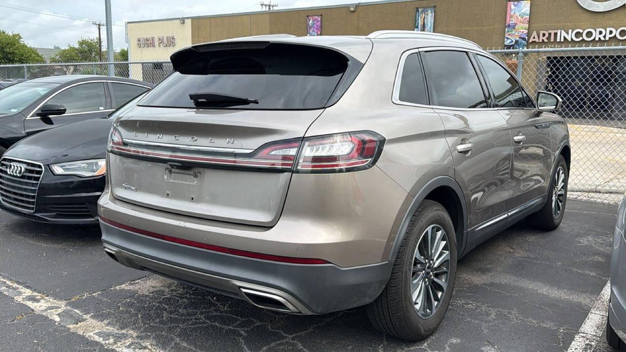 2021 Lincoln Nautilus Standard