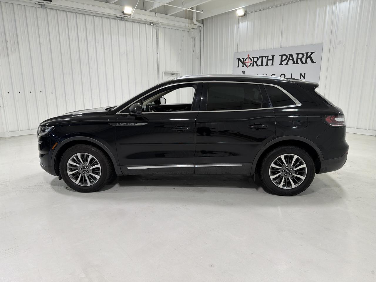 2021 Lincoln Nautilus Standard