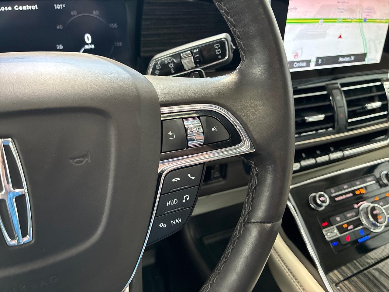 2021 Lincoln Navigator Black Label, Captain&apos;s Chairs w/ Pass Thru, Cargo Convenience Pkg Houston TX