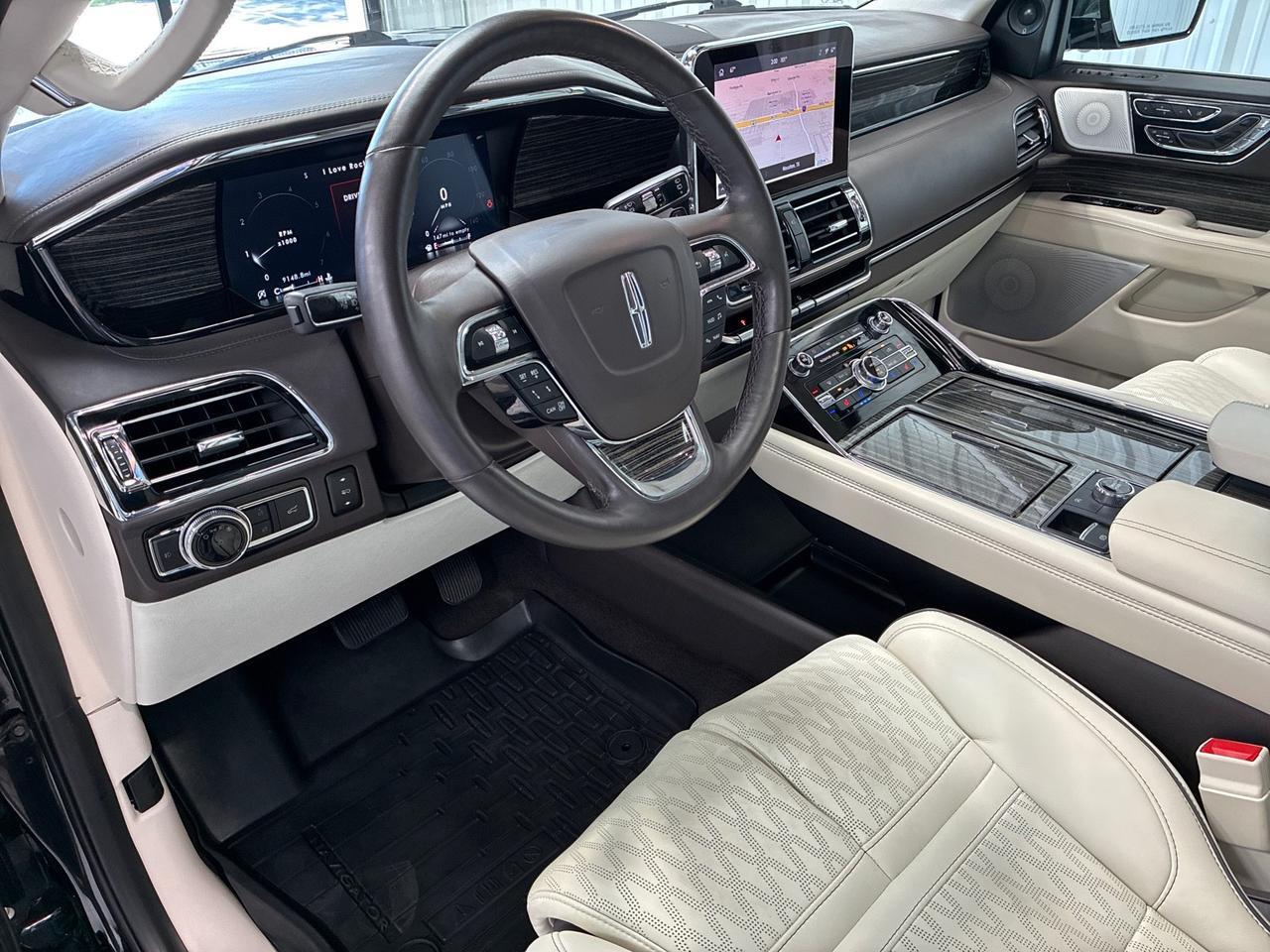 2021 Lincoln Navigator Black Label, Captain&apos;s Chairs w/ Pass Thru, Cargo Convenience Pkg Houston TX