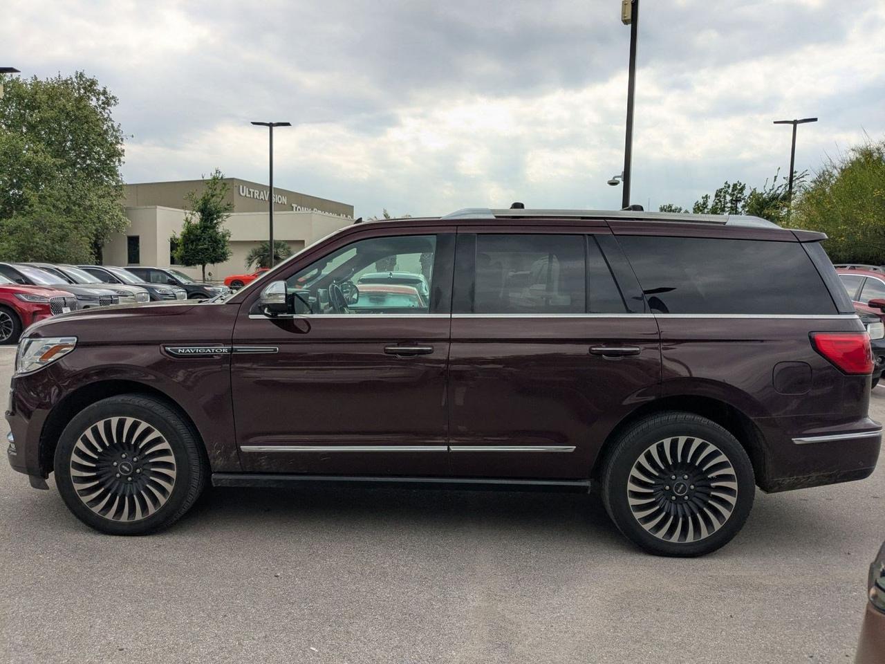 2021 Lincoln Navigator Black Label