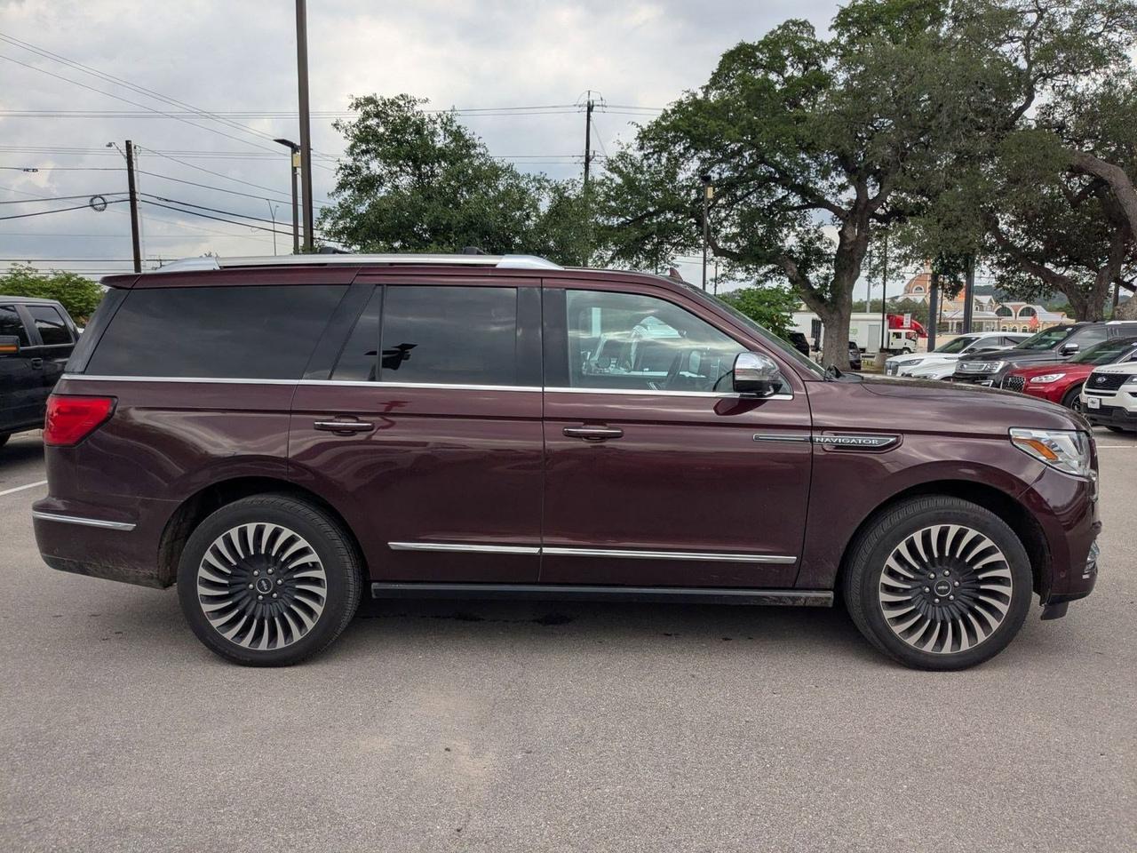 2021 Lincoln Navigator Black Label