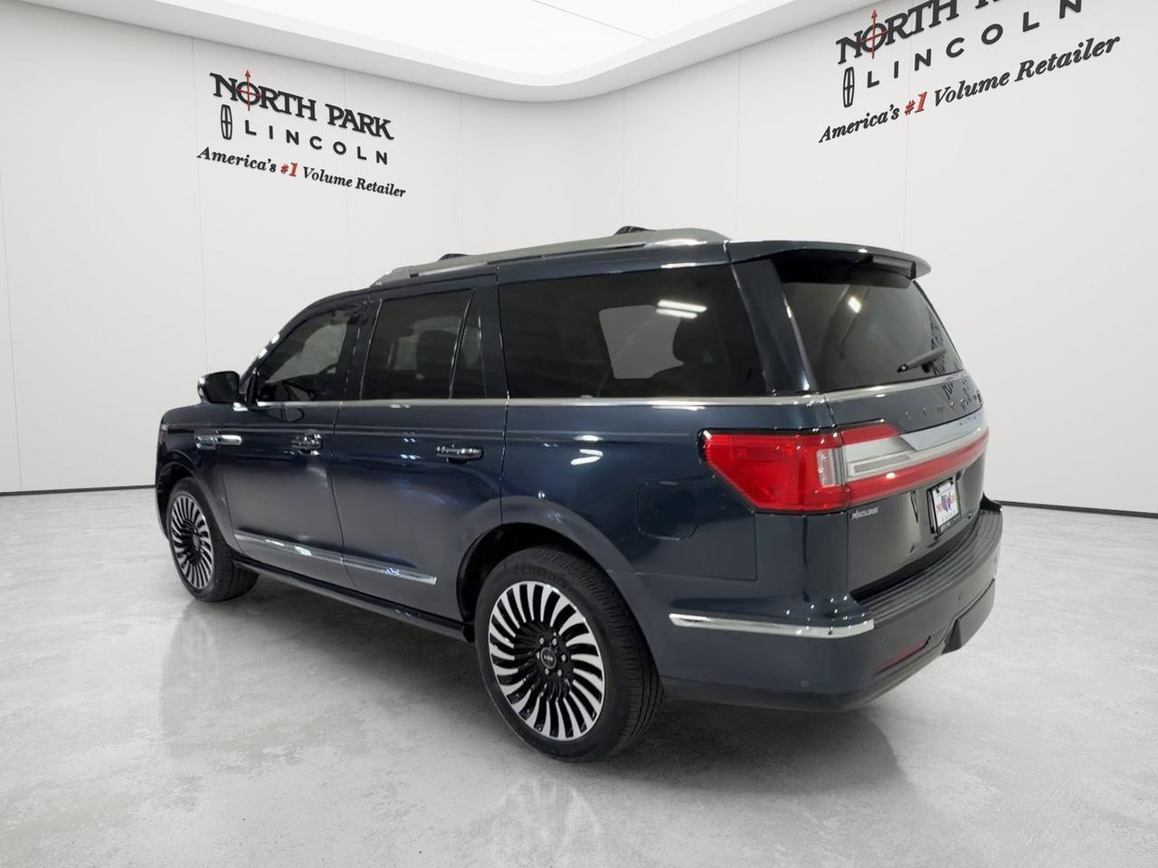2021 Lincoln Navigator Black Label