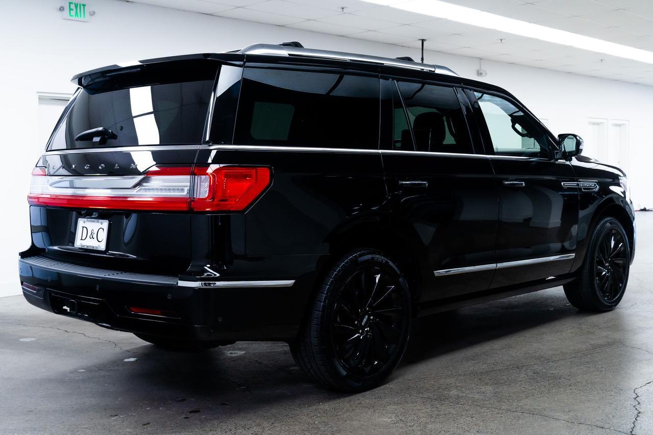 2021 Lincoln Navigator Black Label Second Row Captains Chairs Rear Entertainment Portland OR