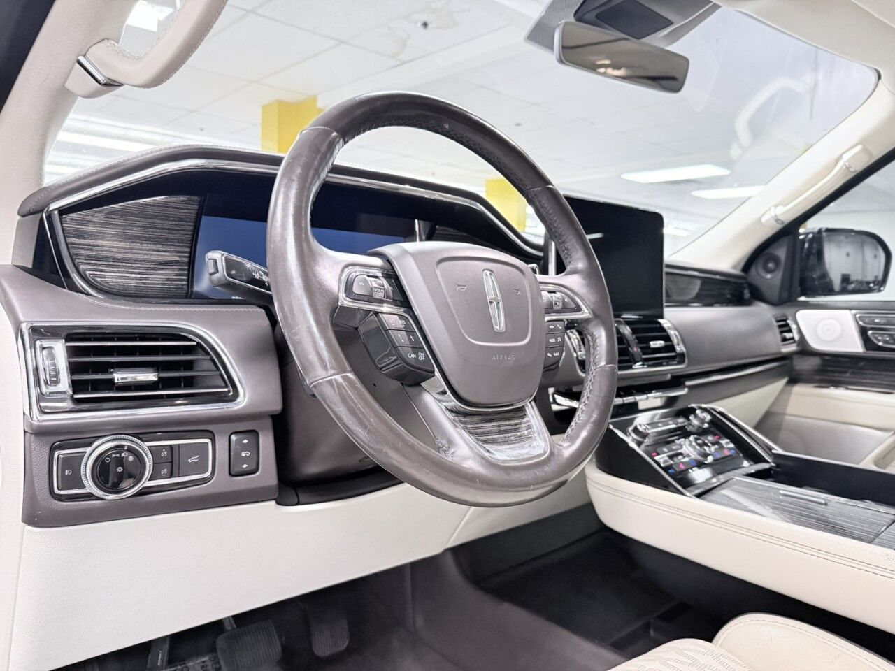 2021 Lincoln Navigator L Black Label