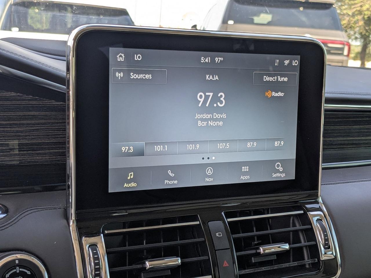 2021 Lincoln Navigator L Black Label