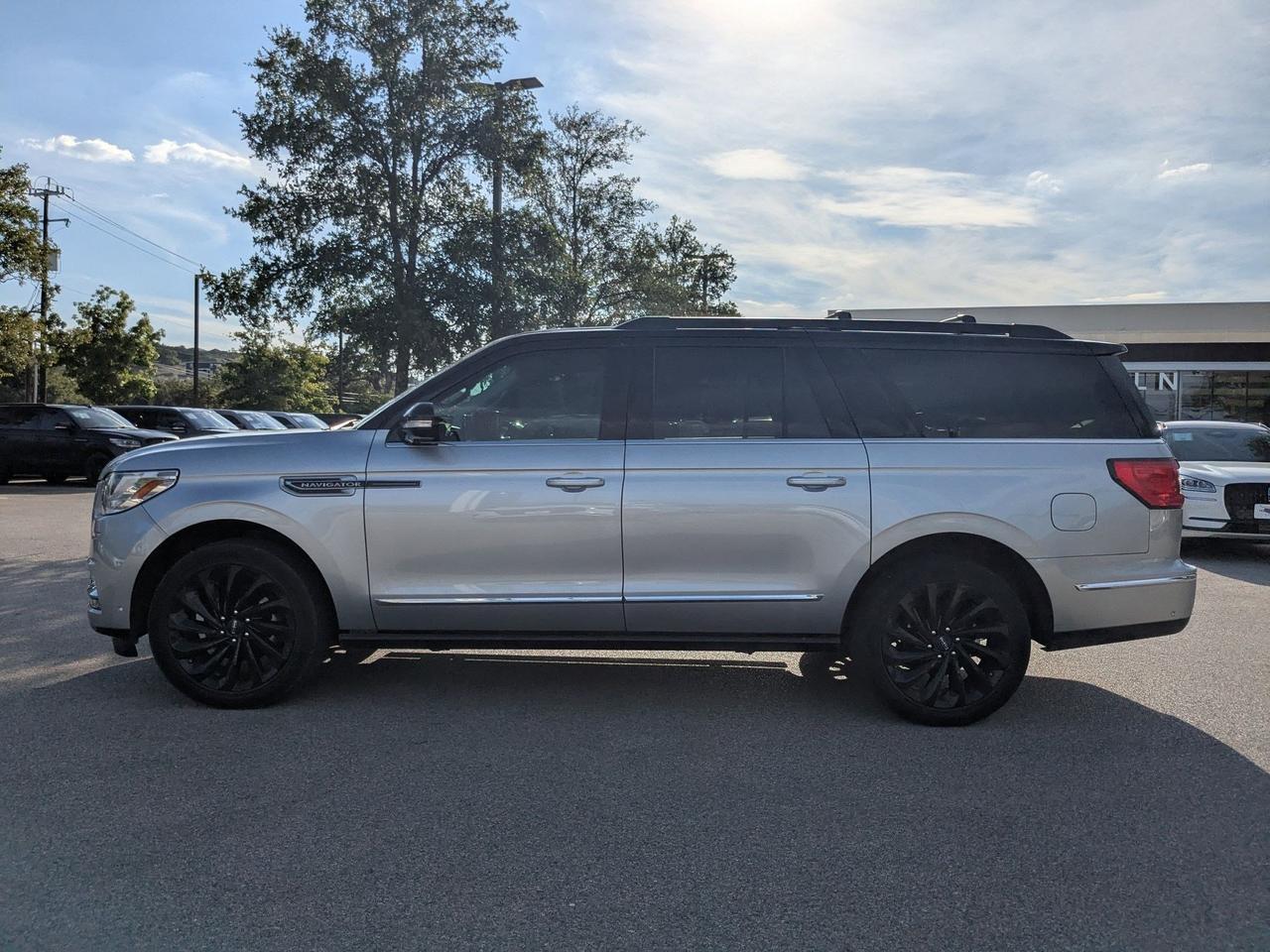 2021 Lincoln Navigator L Black Label
