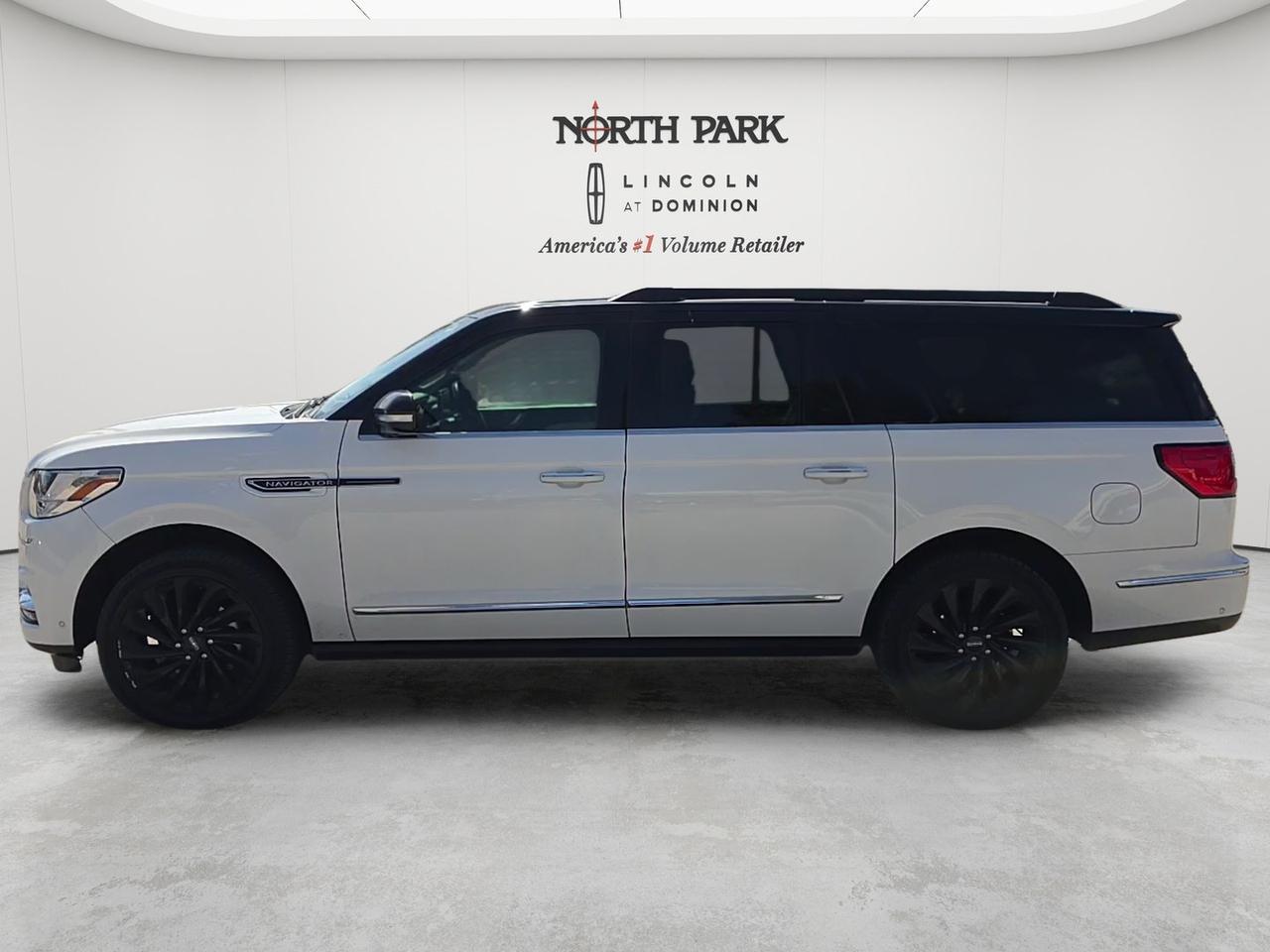 2021 Lincoln Navigator L Black Label
