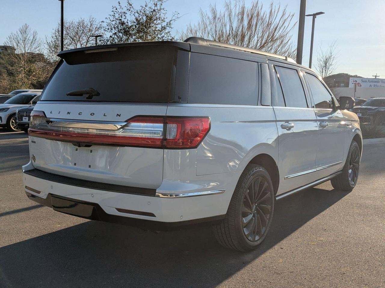 2021 Lincoln Navigator L Black Label