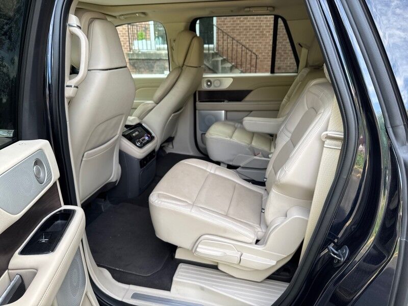 2021 Lincoln Navigator L L Reserve 4WD w/ Luxury Package Arlington VA