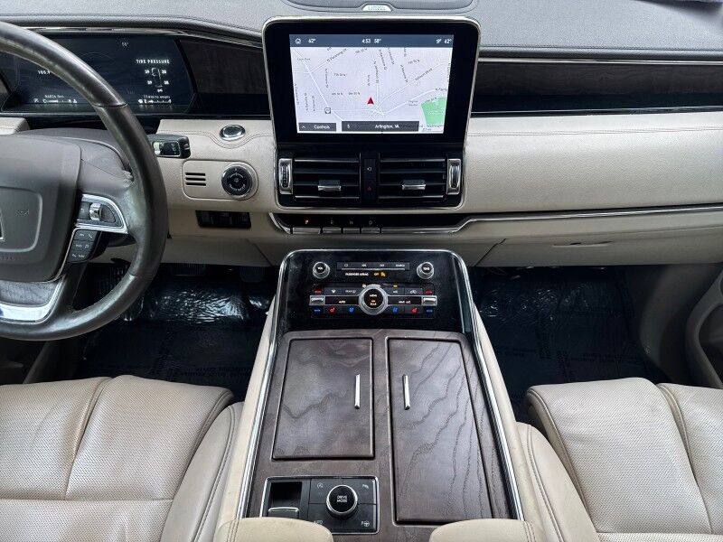 2021 Lincoln Navigator L L Reserve 4WD w/ Luxury Package Arlington VA
