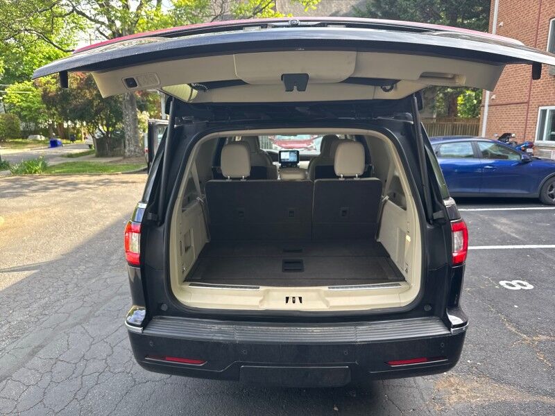 2021 Lincoln Navigator L L Reserve 4WD w/ Luxury Package Arlington VA