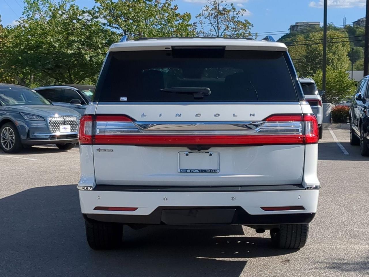 2021 Lincoln Navigator L Reserve