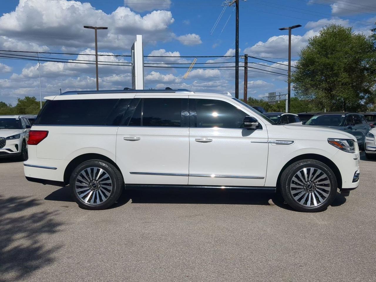 2021 Lincoln Navigator L Reserve