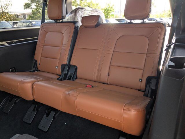 2021 Lincoln Navigator L Reserve