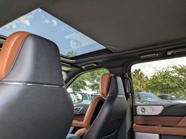 2021 Lincoln Navigator L Reserve