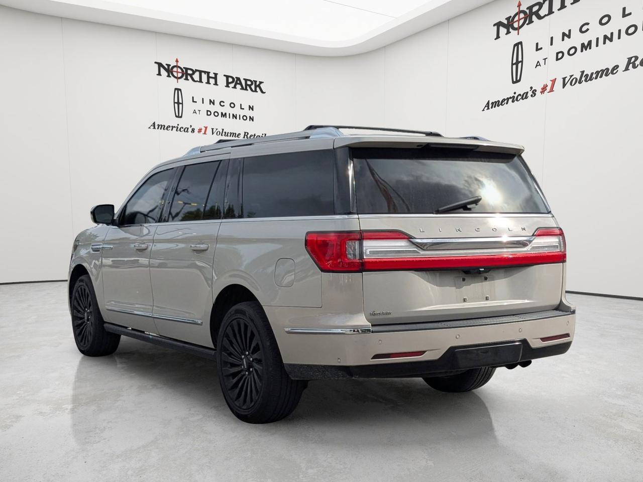 2021 Lincoln Navigator L Reserve
