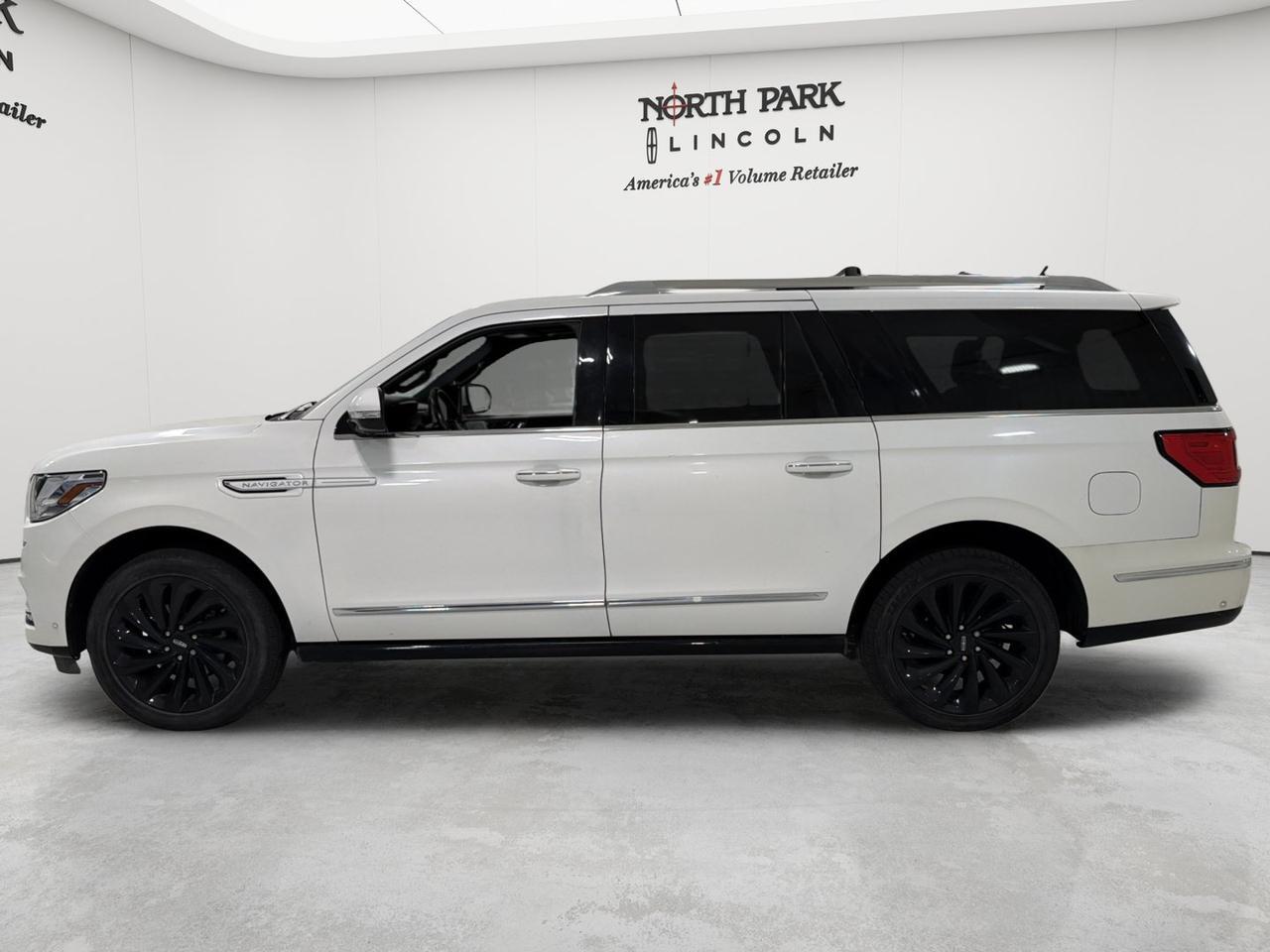 2021 Lincoln Navigator L Reserve