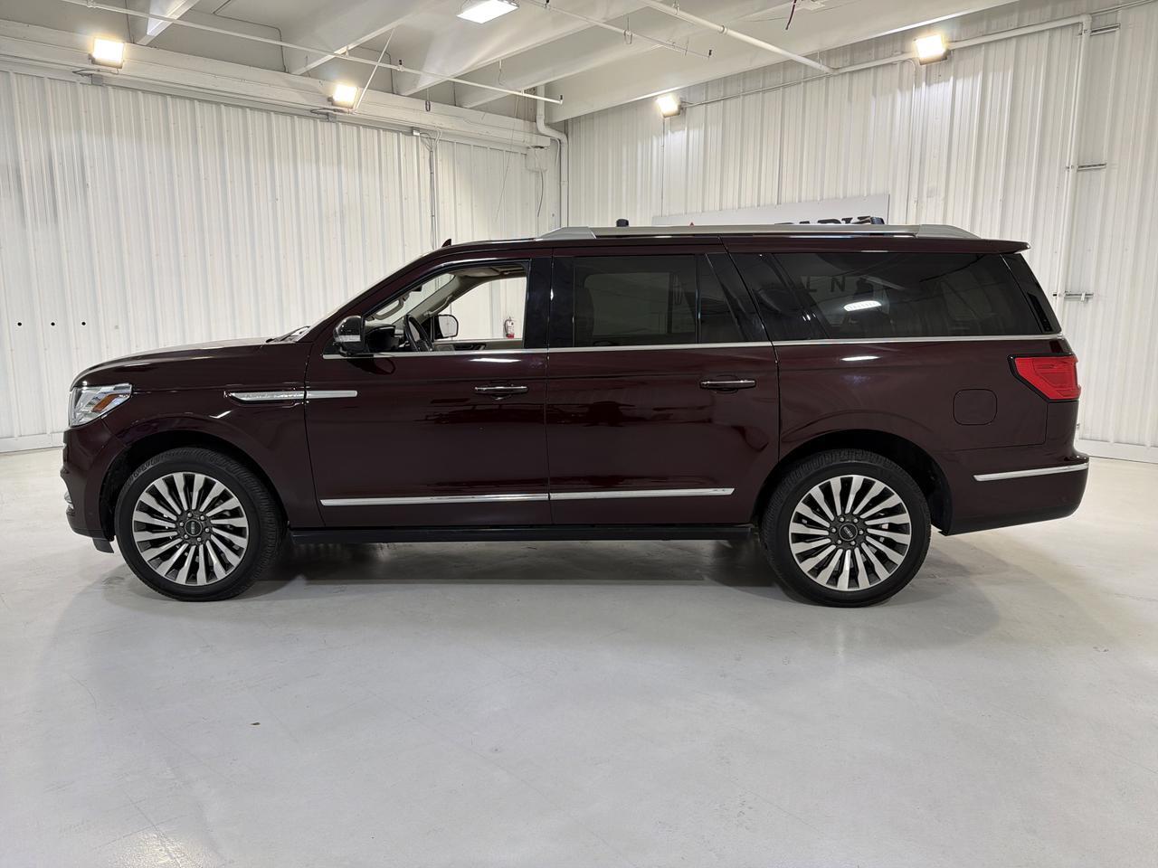 2021 Lincoln Navigator L Reserve