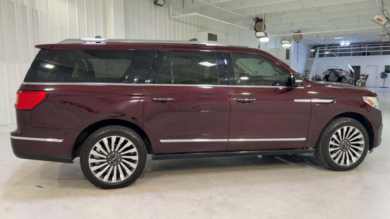 2021 Lincoln Navigator L Reserve