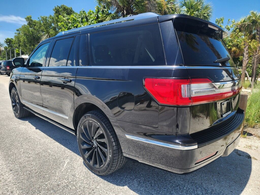 2021 Lincoln Navigator L~4X4~ACCIDENT AVOIDANCE SYSTEMS~ADAPTIVE CRUISE CONTROL~AUTO START/STOP~CAMERA WASHER~ECOBOOST~KEYLESS ENTRY~REAR CLIMATE CONTROLS~RUNNING BOARDS~TOW HOOKS~Wi-Fi COMPATIBLE Black Label Sarasota FL