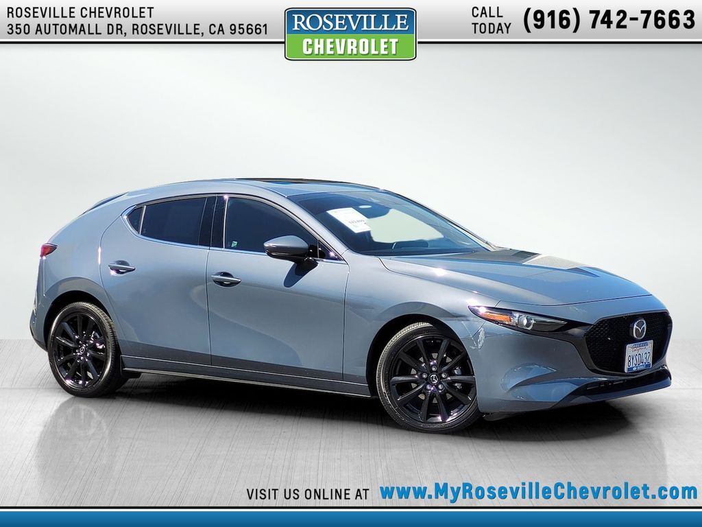 2021 MAZDA Mazda3 Premium