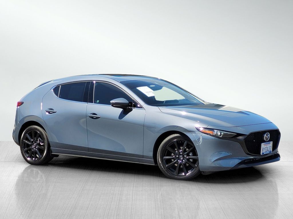 2021 MAZDA Mazda3 Premium