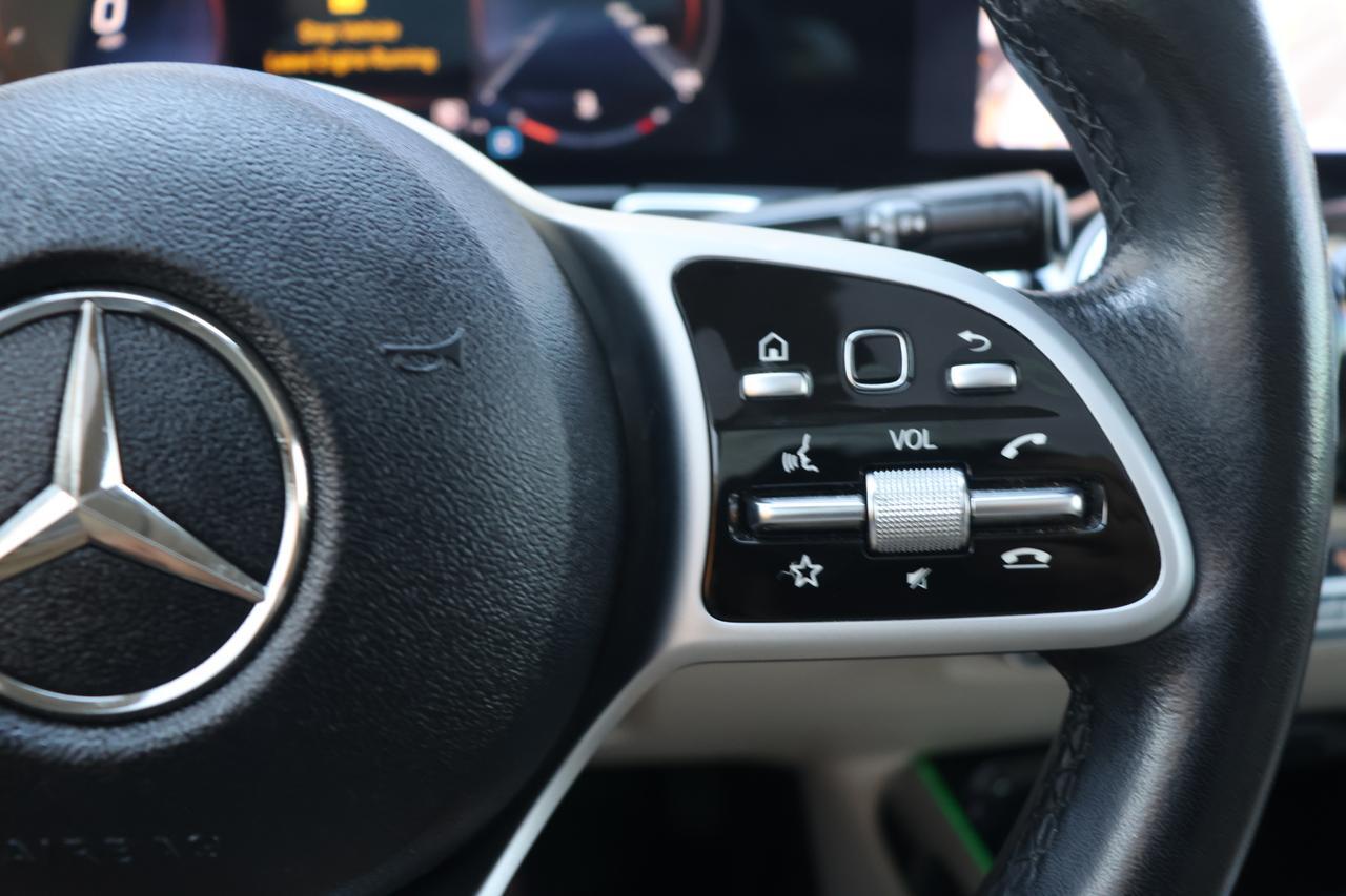 2021 MERCEDES-BENZ GLB 250 Houston TX
