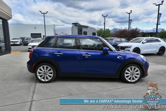 2021 MINI Cooper Oxford Edition / Heated Leather Seats / Power Locks, Windows & Mirrors / Dual Sunroofs / Keyless Entry & Start / Bluetooth / Back Up Camera / Aluminum Wheels / 37 MPG / Only 13K Miles Anchorage AK