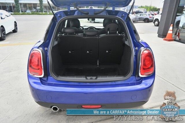 2021 MINI Cooper Oxford Edition / Heated Leather Seats / Power Locks, Windows & Mirrors / Dual Sunroofs / Keyless Entry & Start / Bluetooth / Back Up Camera / Aluminum Wheels / 37 MPG / Only 13K Miles Anchorage AK