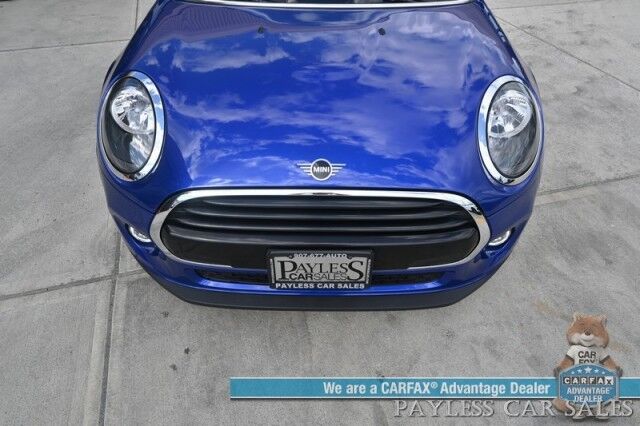 2021 MINI Cooper Oxford Edition / Heated Leather Seats / Power Locks, Windows & Mirrors / Dual Sunroofs / Keyless Entry & Start / Bluetooth / Back Up Camera / Aluminum Wheels / 37 MPG / Only 13K Miles Anchorage AK