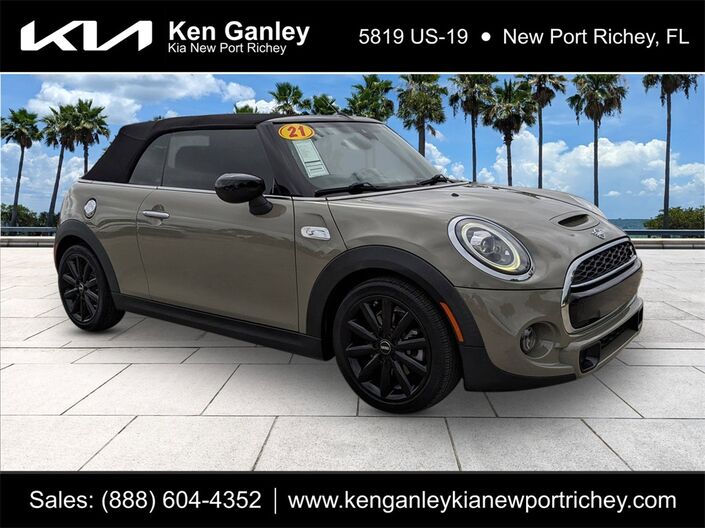 2021 MINI Cooper S Signature Oshkosh WI