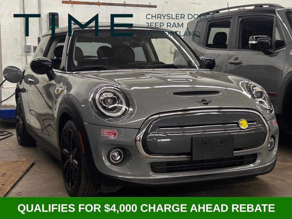 2021 MINI Cooper SE Electric Signature Plus