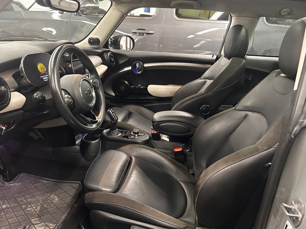 2021 MINI Cooper SE Electric Signature Plus Portland OR