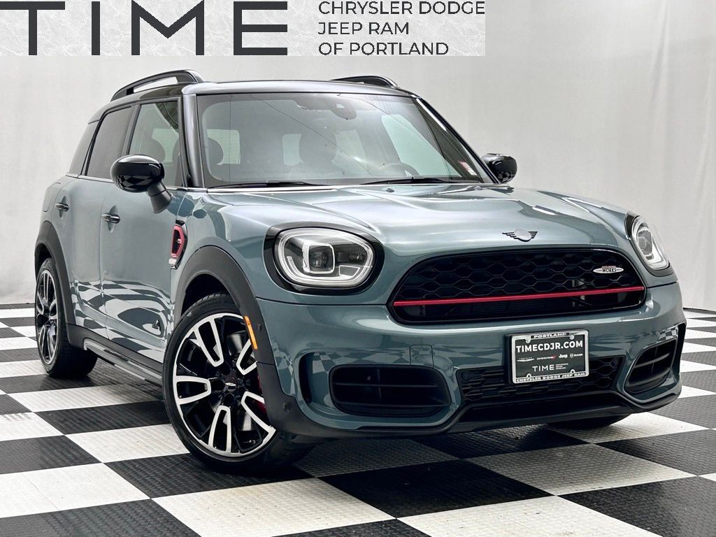 2021 MINI John Cooper Works Countryman Base